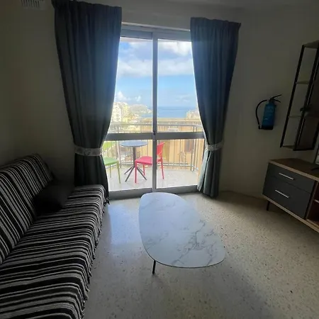 1 Bedrm Seaview Balluta Bay Apartment